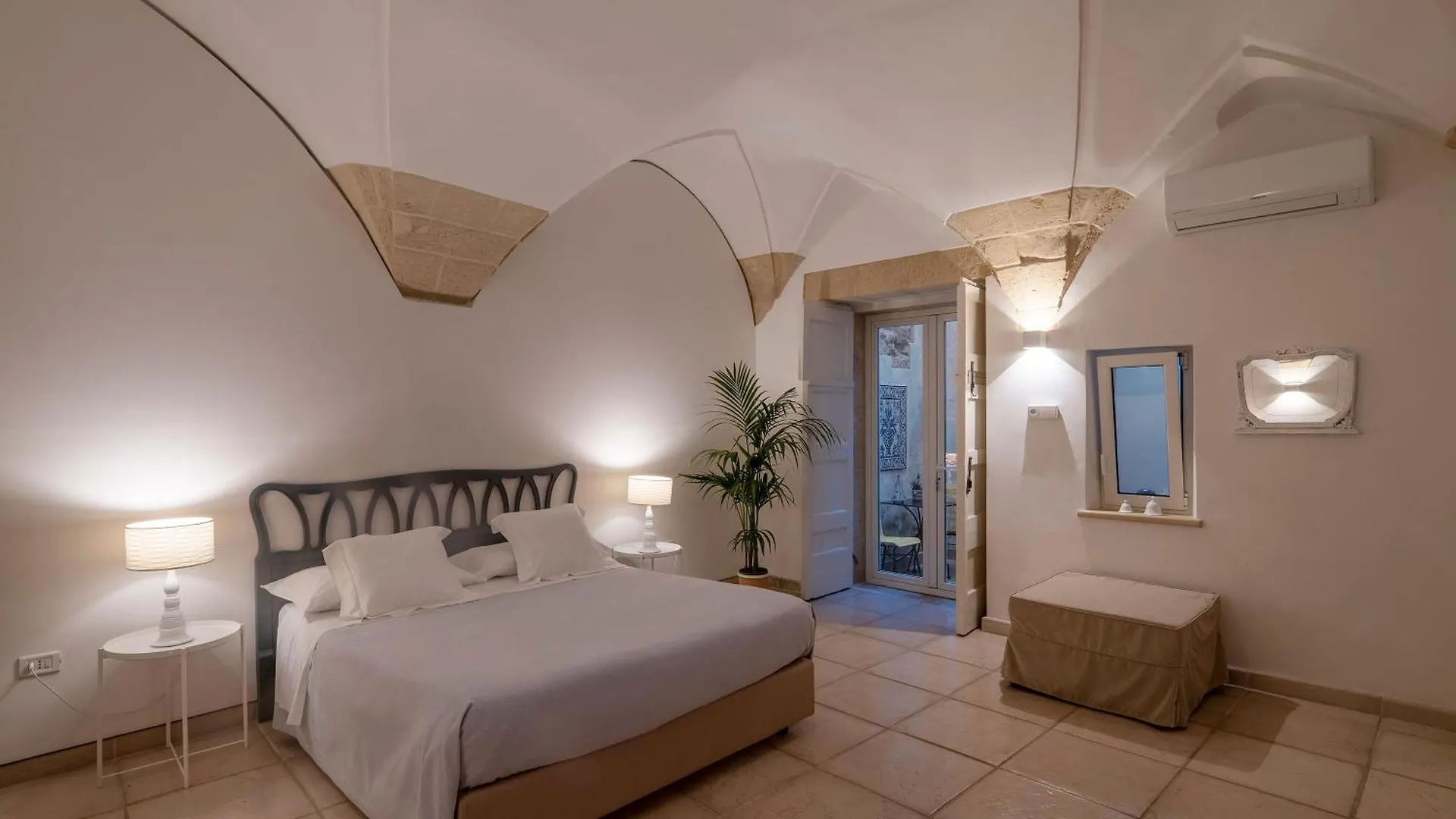 Corte Dei Romiti Apartment - Lecce Selection Italy